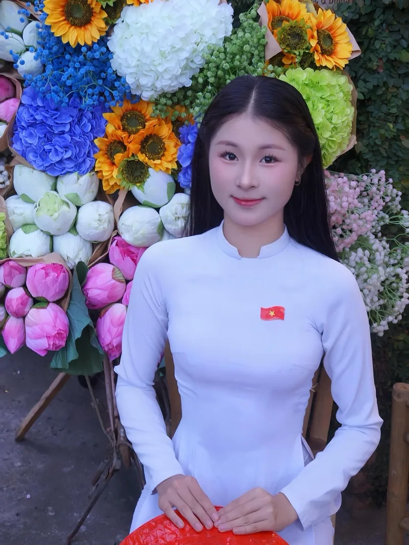 Ngắm vẻ thanh tú với Hình ảnh gái xinh Việt Nam đẹp