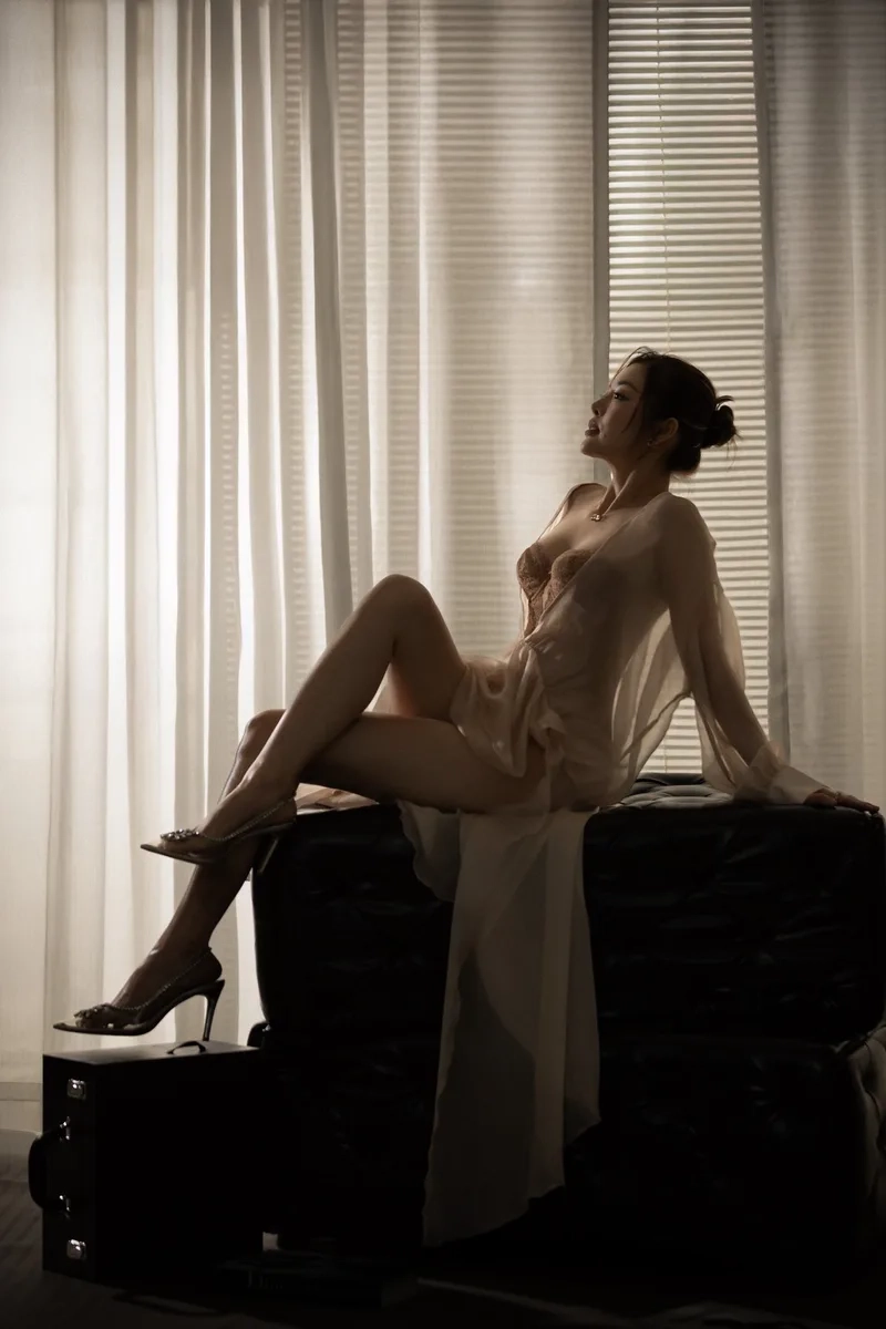 Avatar mạng xã hội xinh xắn cùng hình gái xinh cute