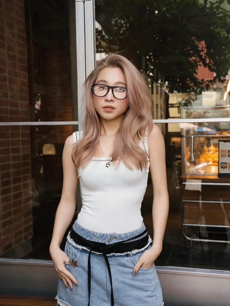 Tận hưởng Hình nền gái đẹp cho điện thoại Android sắc nét tuyệt vời