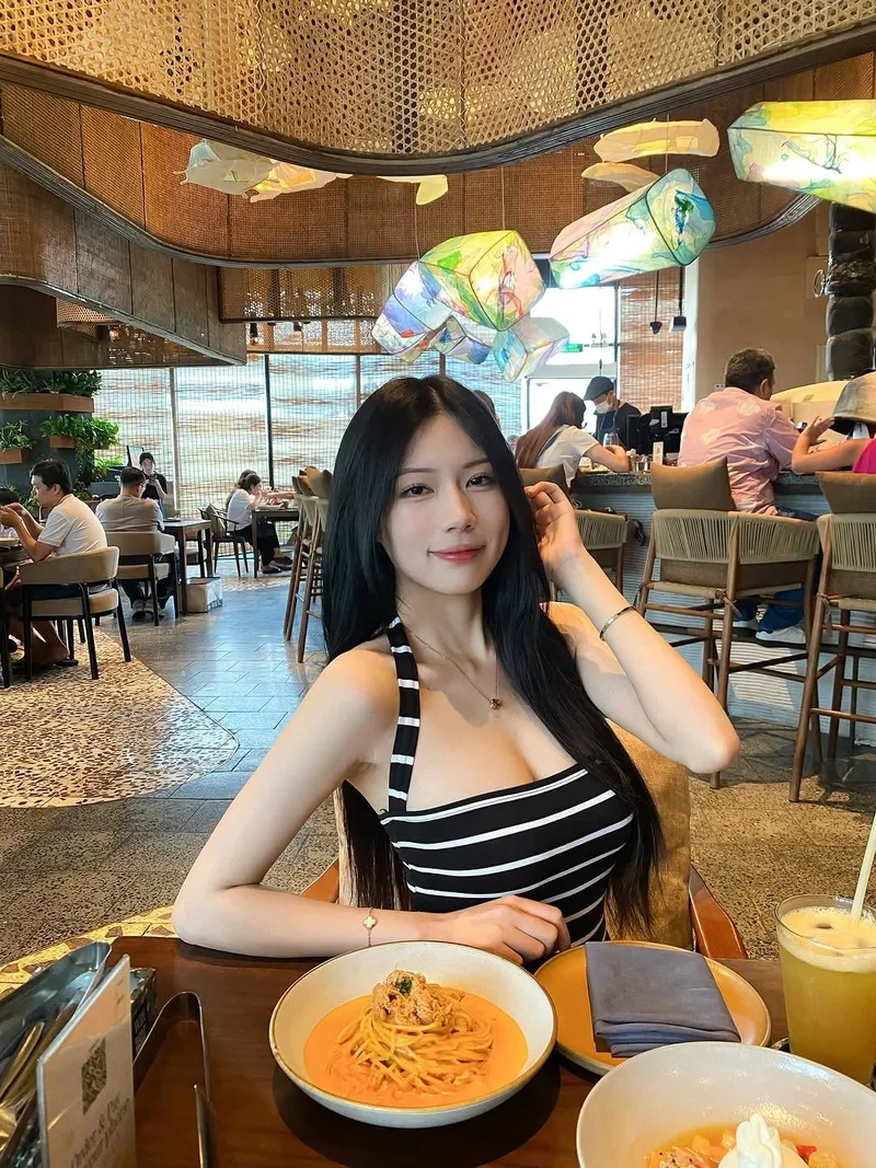 Thả tim Bộ sưu tập ảnh gái đẹp cho điện thoại 4K sắc nét và đáng yêu