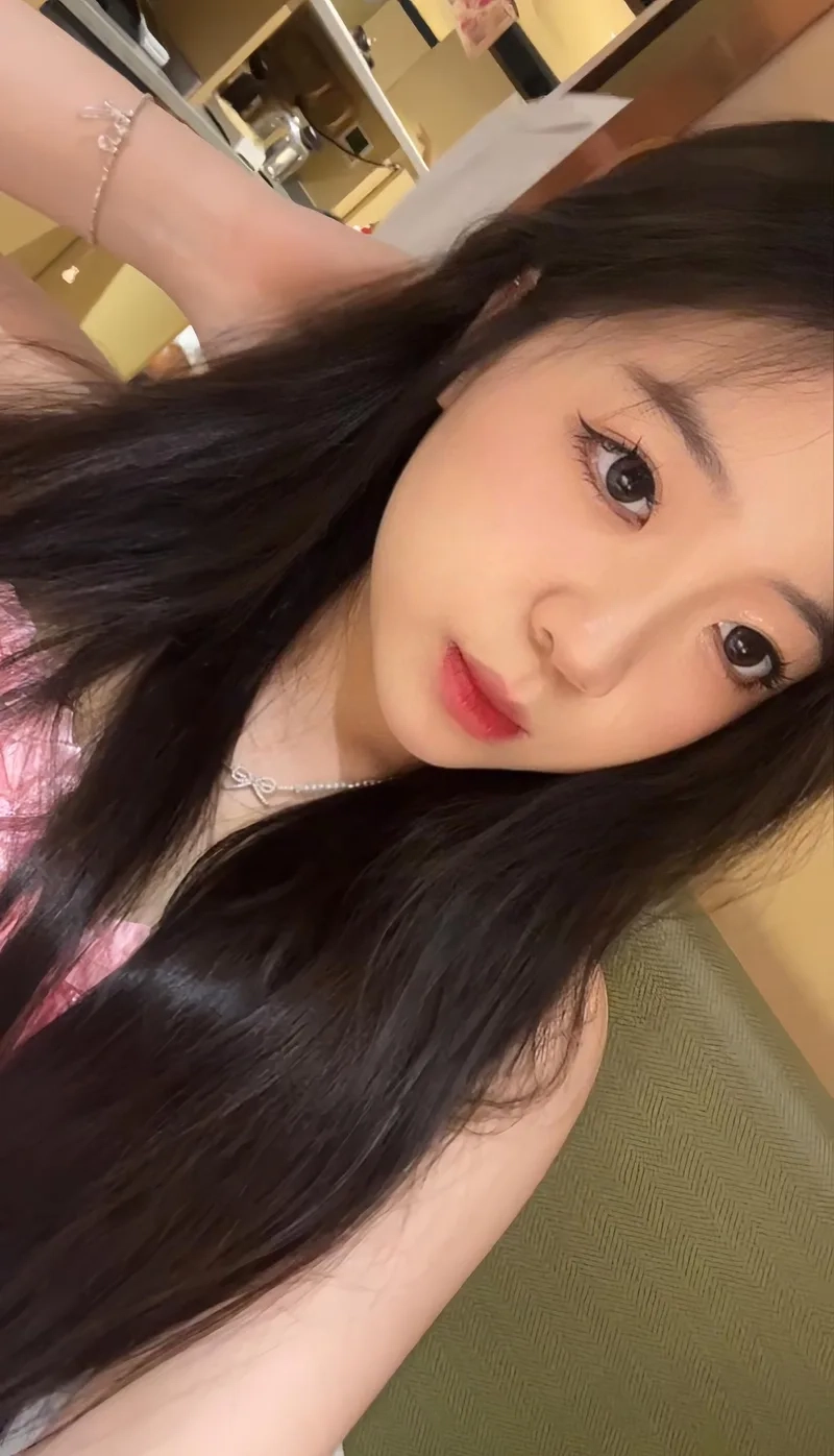 Tận hưởng Hình ảnh gái 2k5 dễ thương nhất miễn phí cực đáng yêu