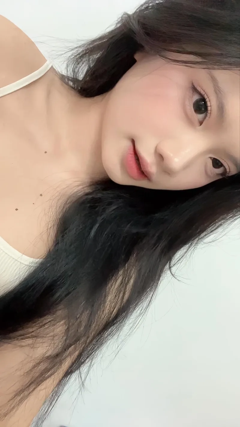 Lưu ngay Hình nền gái k7 dễ thương cho điện thoại cho màn hình thêm xinh