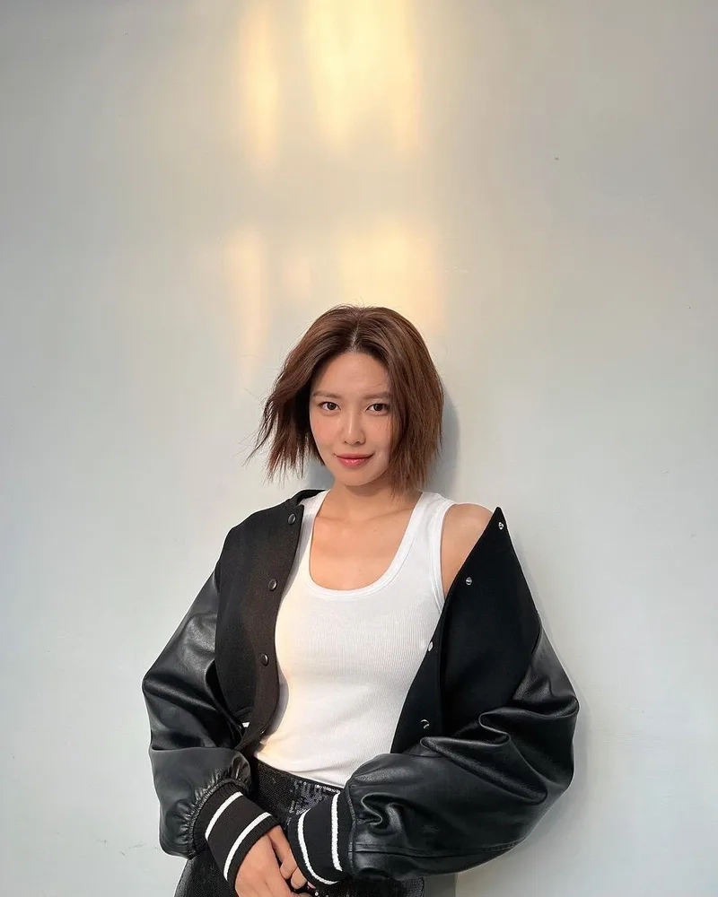 Ngắm sắc nét Hình nền gái k7 tóc ngắn cho điện thoại độc đáo