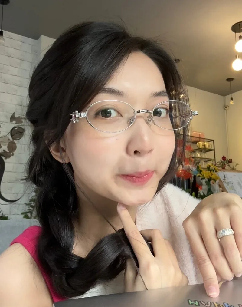 Cập nhật điện thoại với Hình ảnh phô mai que con gái dễ thương dễ thương nhất