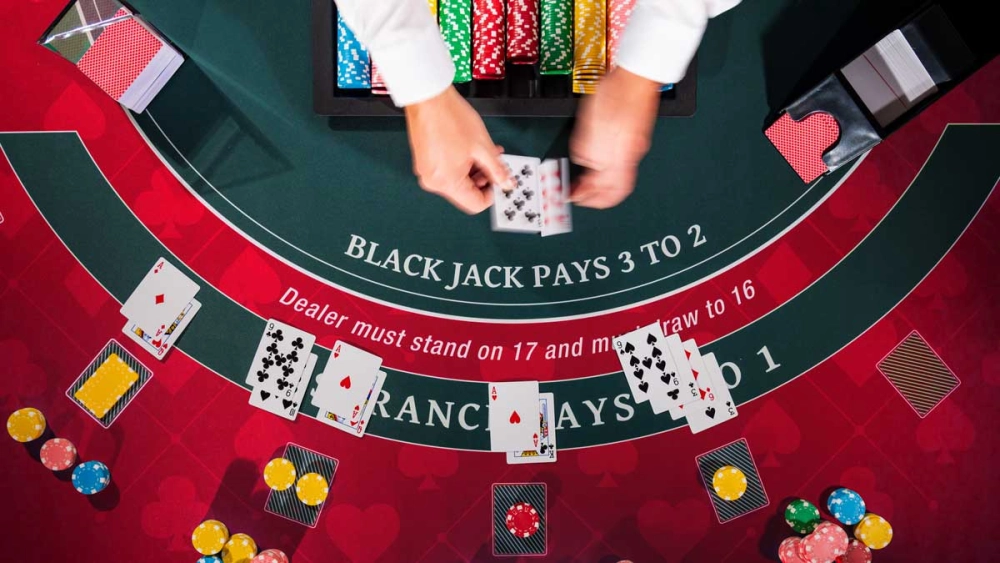 Các hành động cơ bản trong ván Blackjack