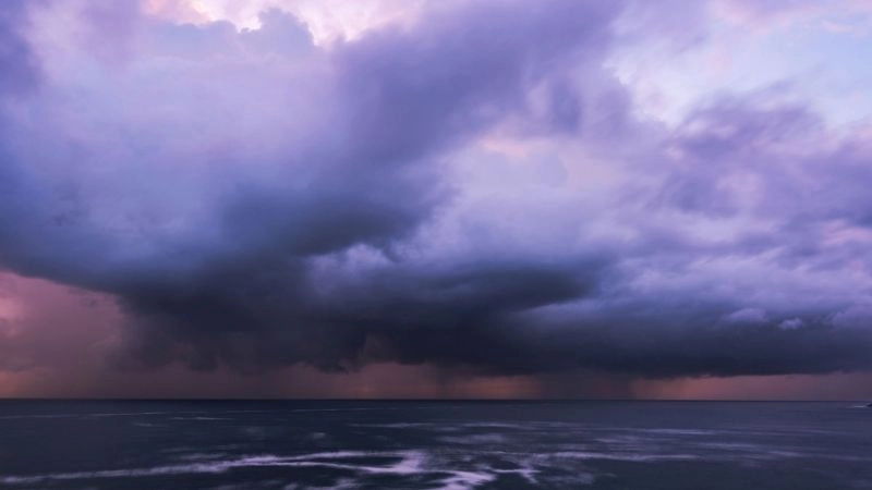 Đám mây hình thành đột ngột có thể gây mưa cục bộ