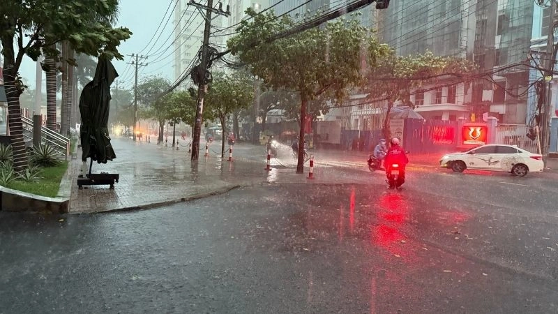 Độ ẩm tăng cao khi thời tiết bước vào mưa cuối mùa