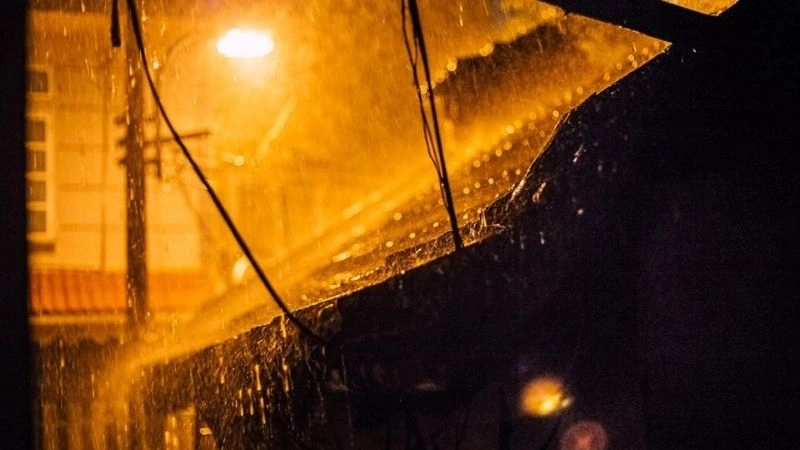 Mưa đêm là hiện tượng mưa xuất hiện chủ yếu về khuya