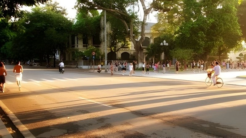 Cường độ nắng giảm xuống rõ rệt trong thời tiết nắng nhẹ