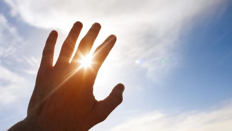 Tia cực tím tăng mạnh khi xuất hiện thời tiết nắng nóng