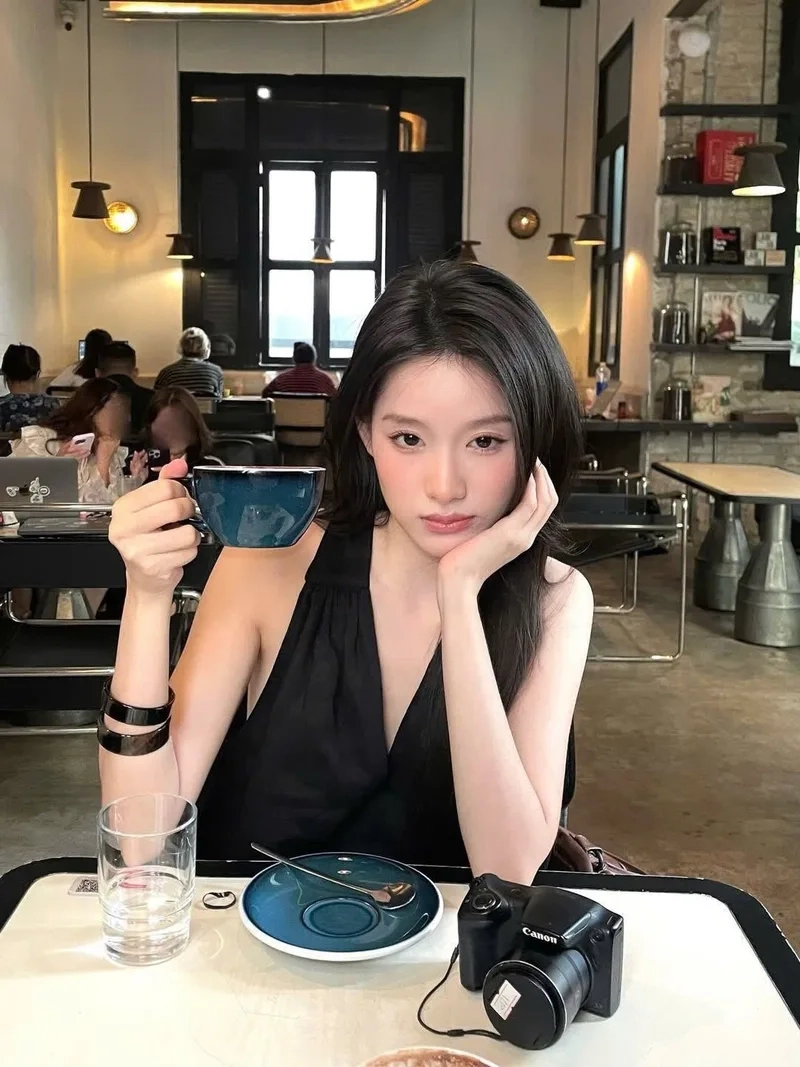 Biến hình đại diện của bạn với Hình đại diện nữ dễ thương