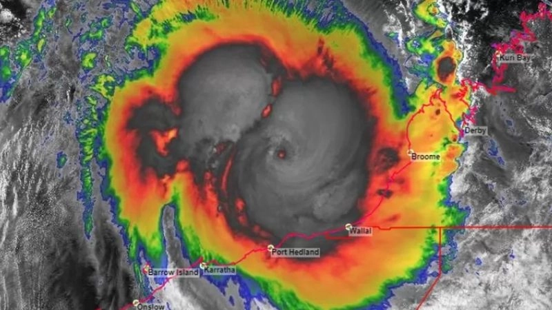 Bão nhiệt đới tạo ra vùng ảnh hưởng của bão rộng lớn