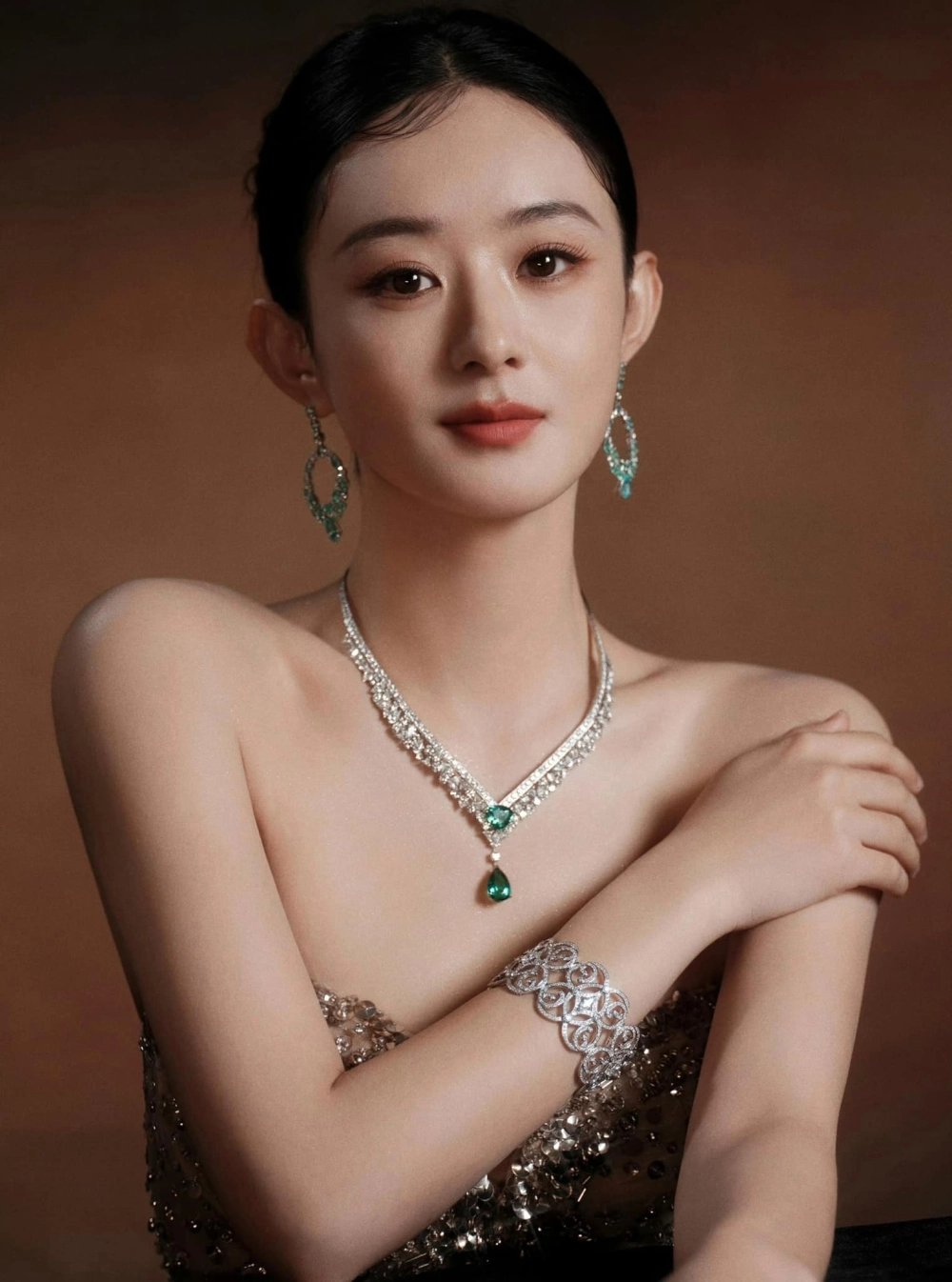 Triệu Lệ Dĩnh được yêu mến khắp châu Á