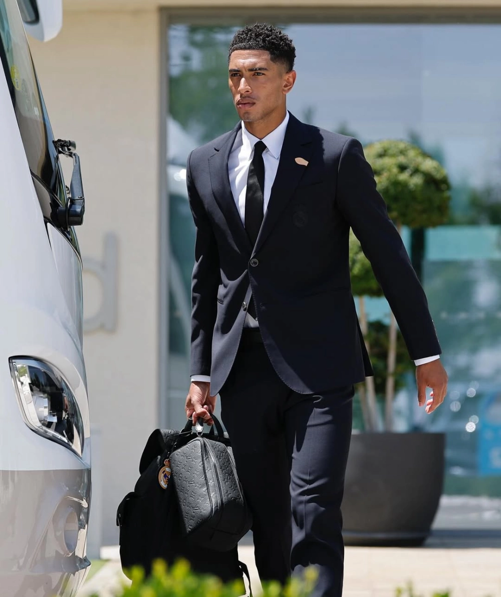 Jude bellingham girlfriend thu hút nhiều tìm kiếm