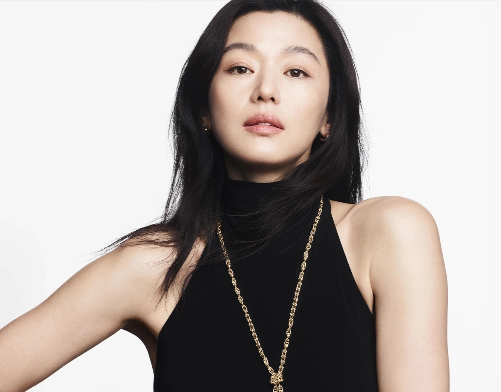 Jun Ji Hyun phim và chương trình truyền hình đều để lại dấu ấn mạnh mẽ.