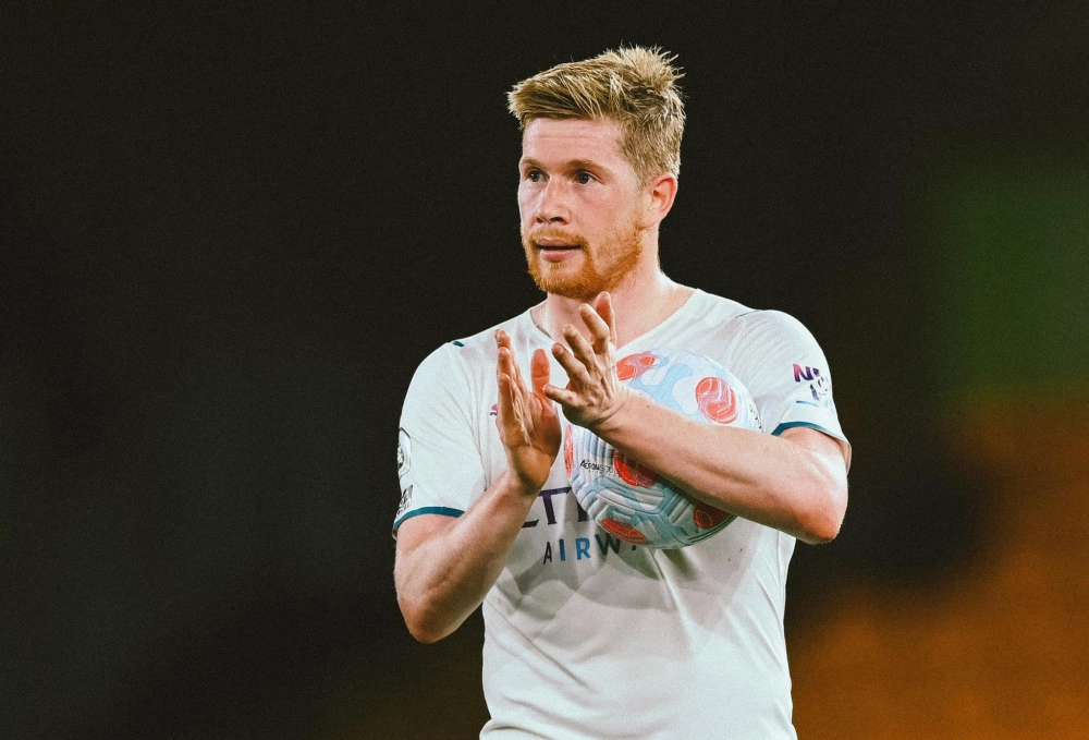Kevin de bruyne injured khiến người hâm mộ lo lắng