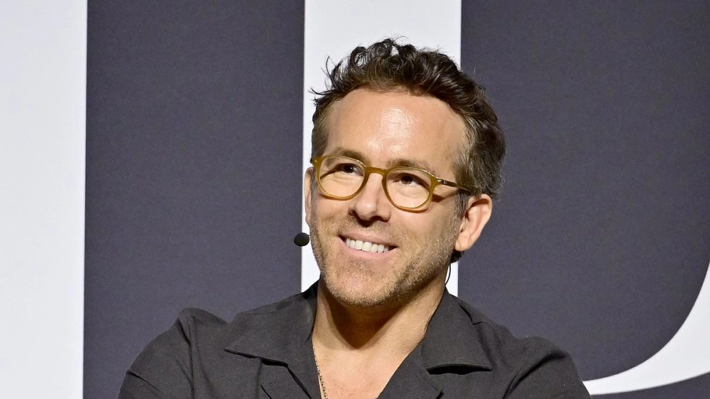 Ryan Reynolds acting được đánh giá cao nhờ lối diễn tự nhiên và linh hoạt.