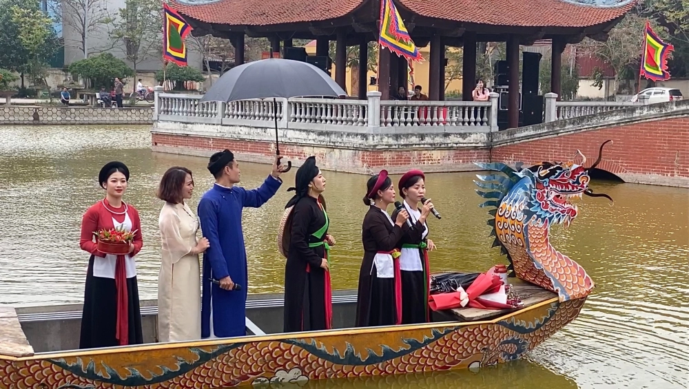 Hội Lim cổ truyền mang nét đẹp xưa.