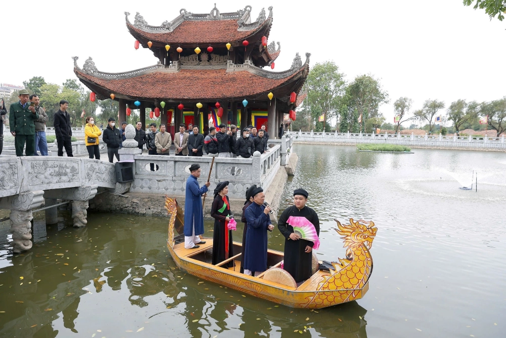 Không gian văn hóa Hội Lim đậm chất Kinh Bắc.