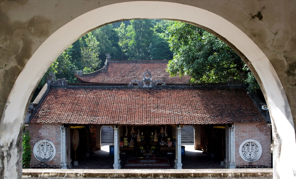 Khu di tích Bà Triệu cổ mang nét kiến trúc xưa.