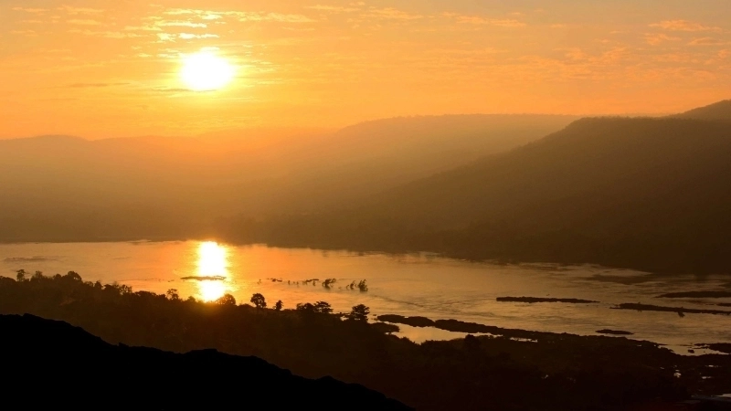 Nét vẽ lung linh và mộng mơ trong bộ ảnh phong cảnh đẹp anime.