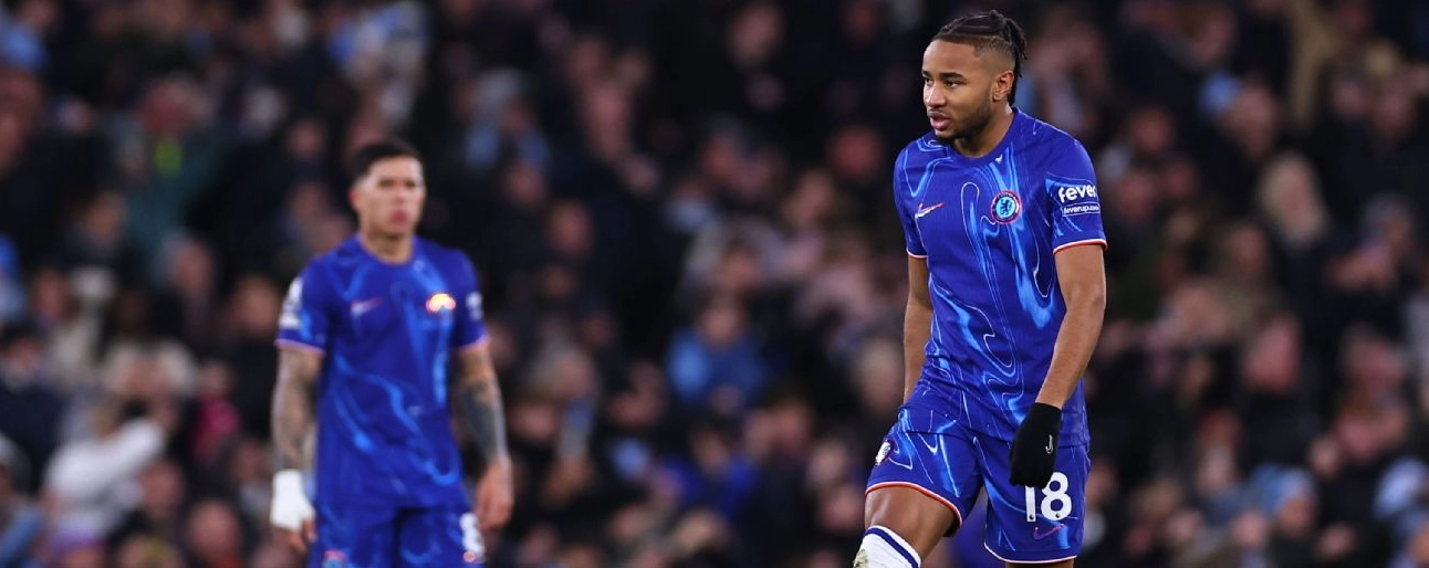 Christopher Nkunku của Chelsea với vẻ mặt thất vọng