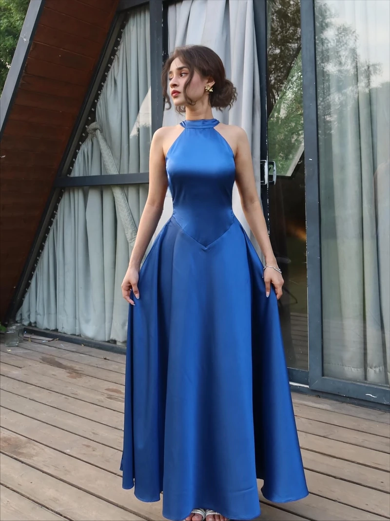 Concept nàng thơ cùng Gái xinh chụp ảnh áo hở lưng