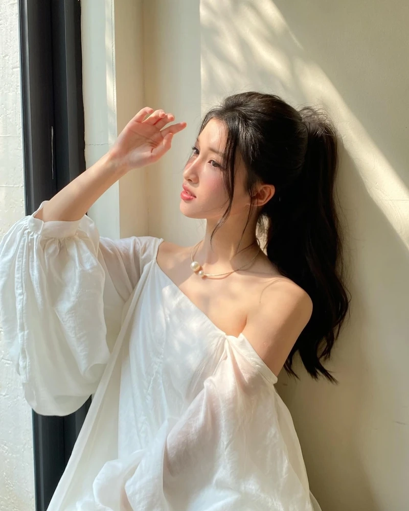 Ý nghĩa của gái mặc xuyên thấu thực sự là gì