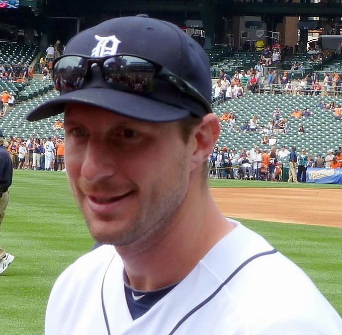 Max Scherzer trên sân bóng chày thể hiện phong độ đỉnh cao, Tiểu sử Max Scherzer