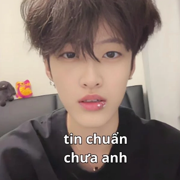Ảnh chế tin chuẩn chưa anh meme với nét mặt đầy sự nghi ngờ