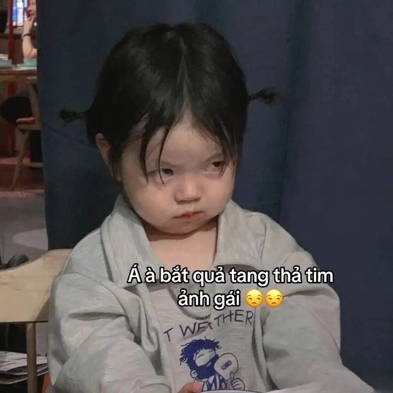 ảnh em bé meme hài siêu bựa cười vui mỗi ngày