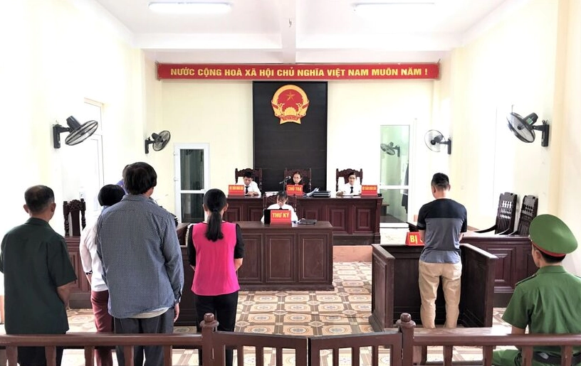 Ảnh minh hoạ việc áp dụng pháp luật tại phiên tòa xét xử