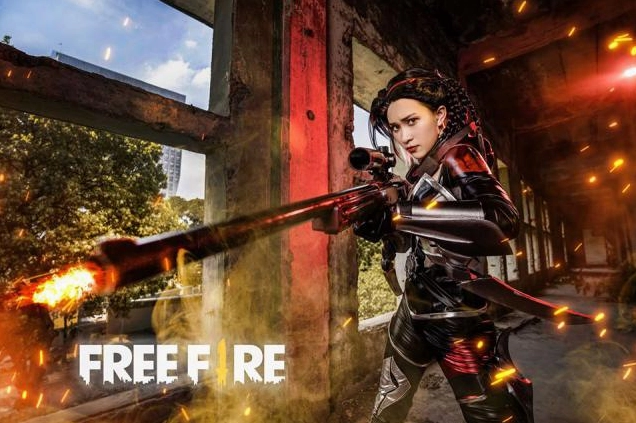 Ảnh nền game free fire nhân vật nam đầy quyến rũ và bí ẩn