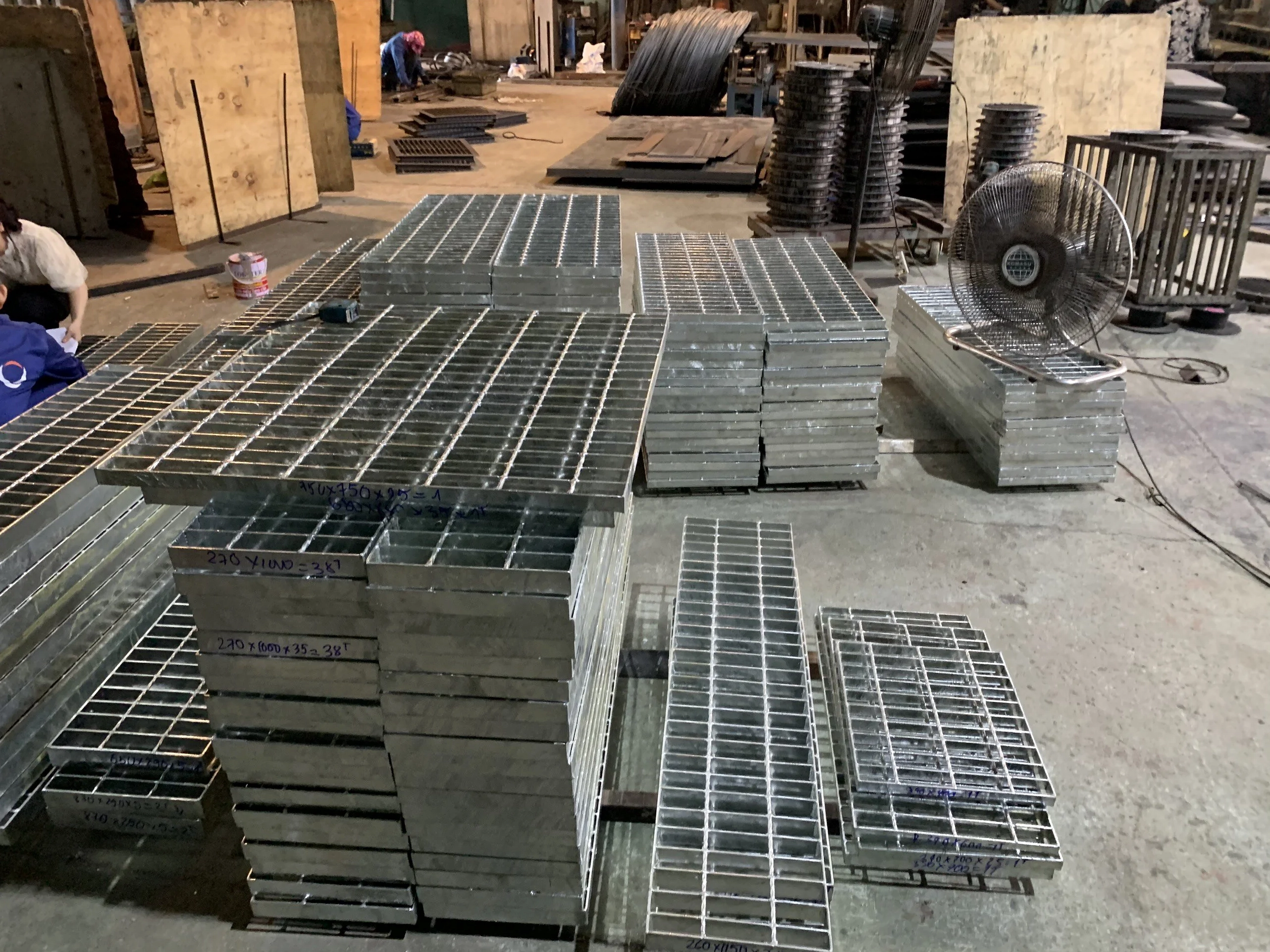 Bán Tấm Sàn Grating chất lượng