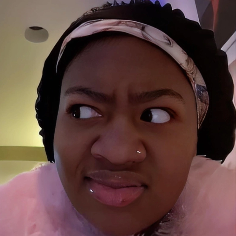 Biểu cảm đáng yêu của nhân vật anime trong meme ngại anime