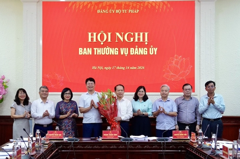 Bộ trưởng Hoàng Thanh Tùng được chỉ định giữ chức Bí thư Đảng ủy Bộ Tư pháp