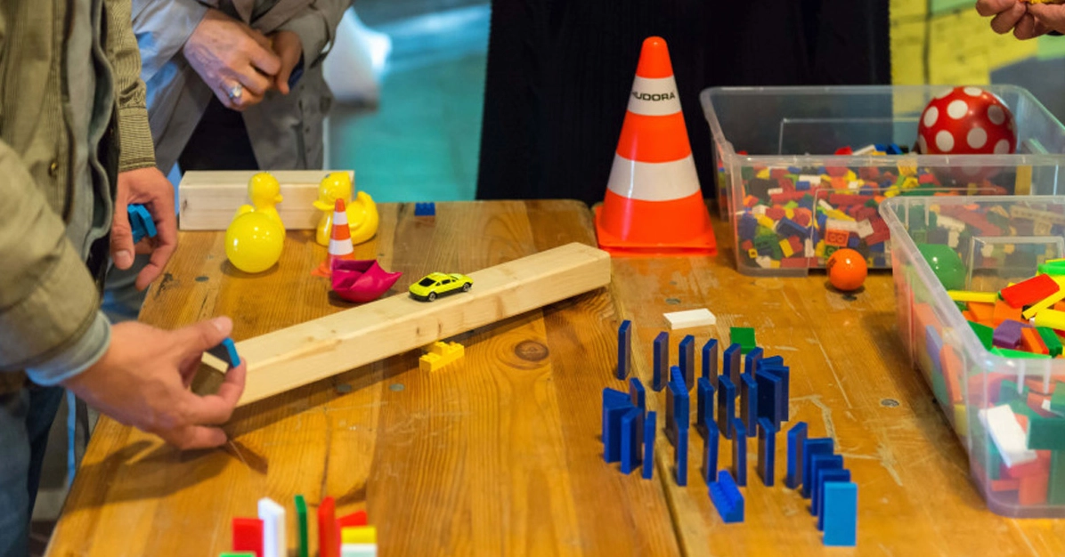 Các ứng dụng đa dạng của hiệu ứng Domino trong nhiều lĩnh vực