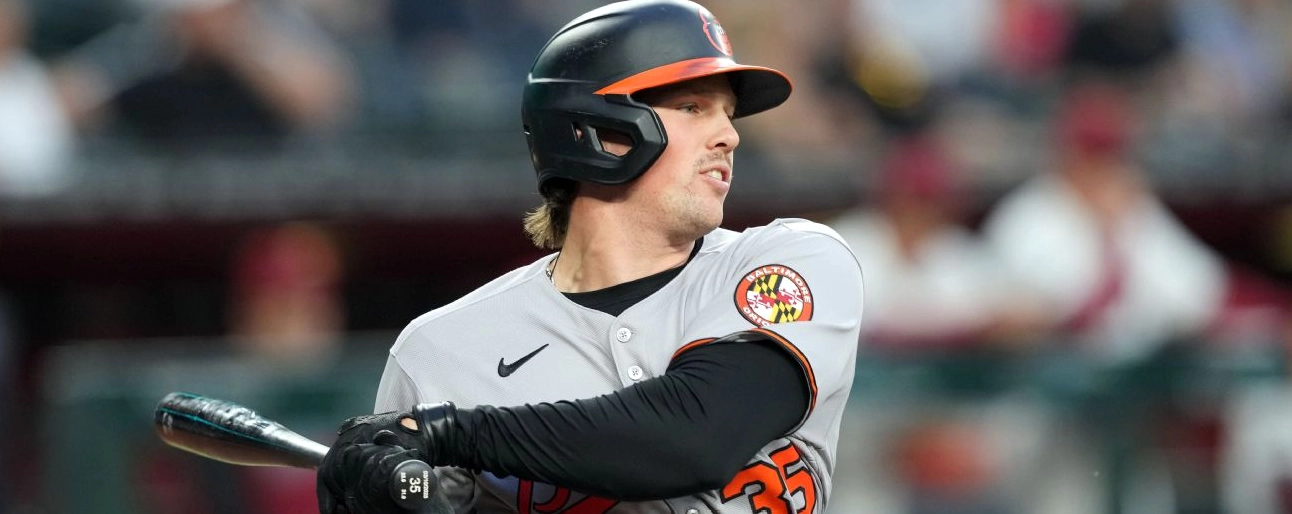 Chân dung siêu sao bóng chày Adley Rutschman trên sân cỏ