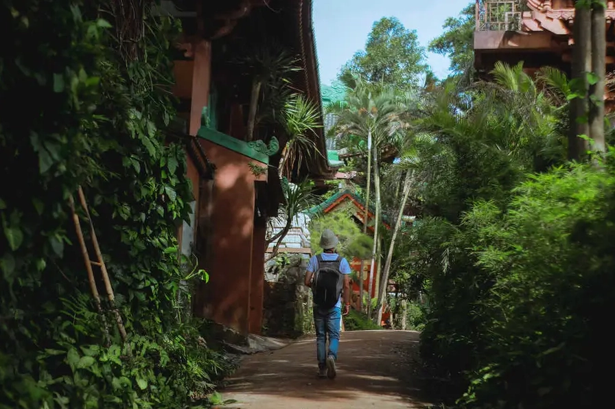 Chi tiết trạm trổ tinh xảo trên các công trình kiến trúc tại Chùa Minh Thành