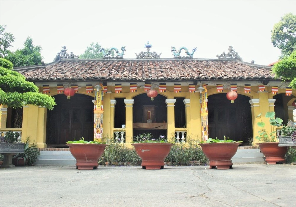 Chùa Phước Tường đã trải qua hơn ba thế kỷ nhưng vẫn giữ nguyên vẹn nét đẹp cổ kính tôn nghiêm