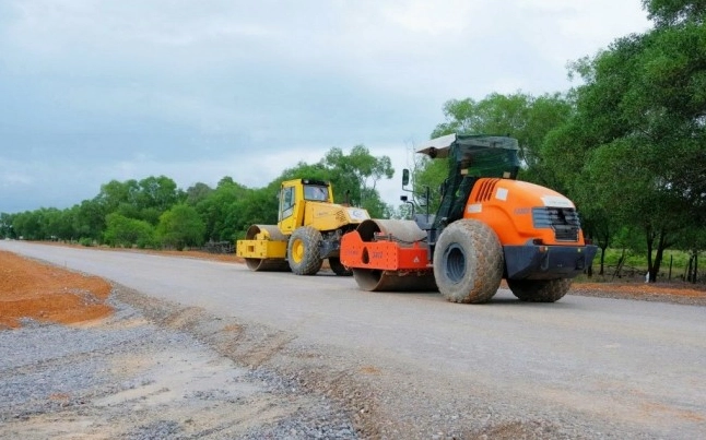 Đẩy nhanh tiến độ quyết tâm hoàn thành giải ngân 100% vốn
