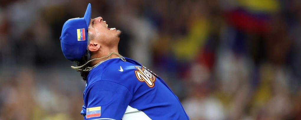 Đội tuyển Venezuela ăn mừng cảm xúc sau màn lội ngược dòng đánh bại tuyển Ý để lần đầu tiên ghi tên vào trận chung kết giải đấu