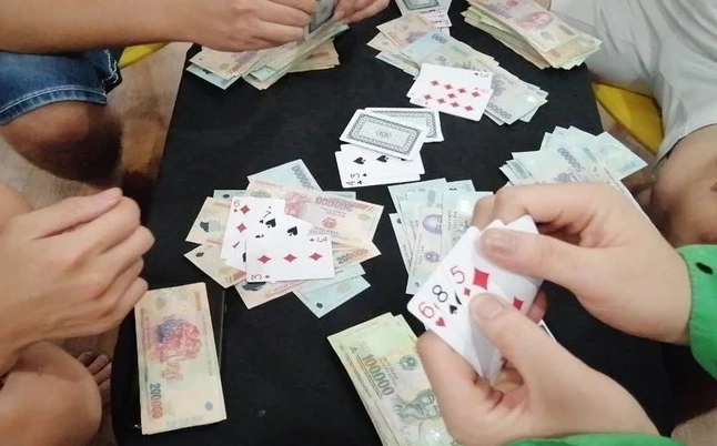 Dự thảo văn bản hướng dẫn về tội đánh bạc và tổ chức đánh bạc
