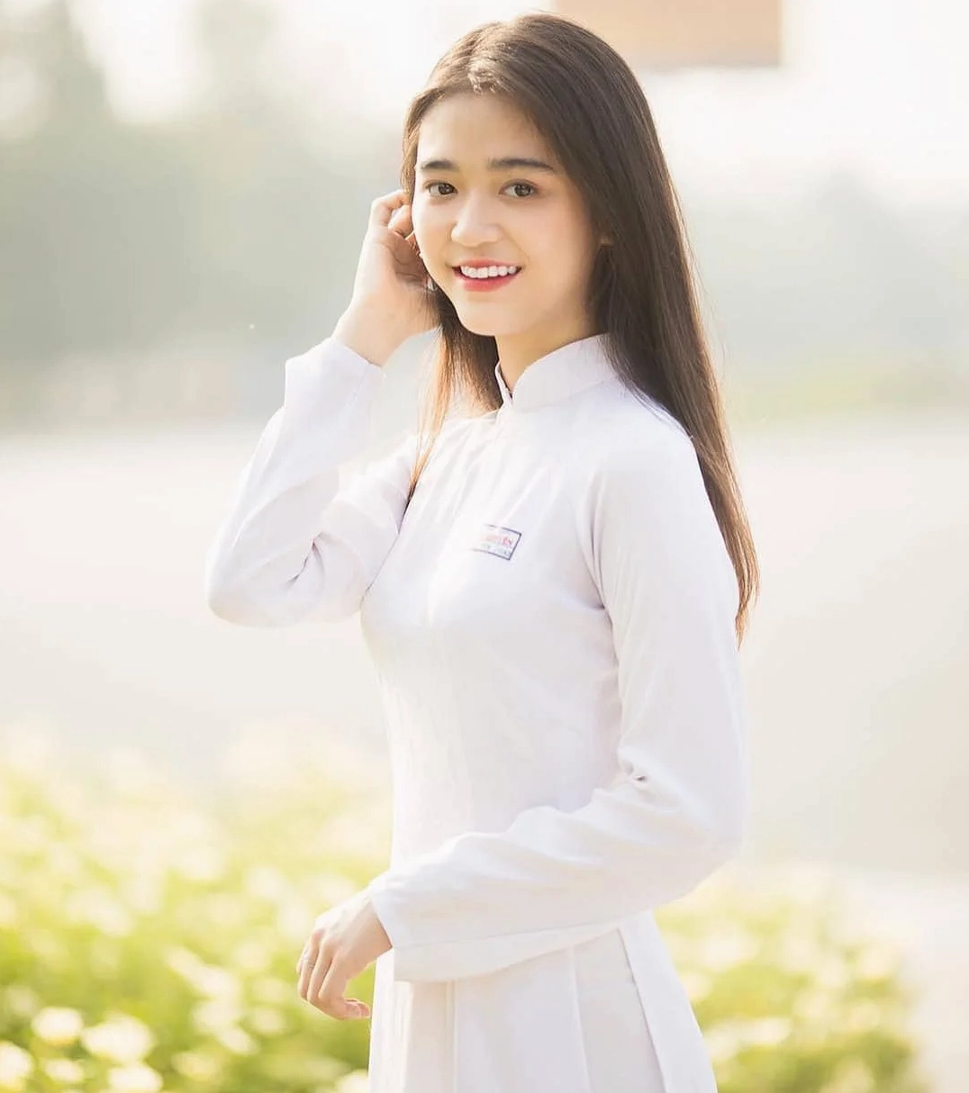 Gương mặt xinh xắn cuốn hút của cô nàng 2k8