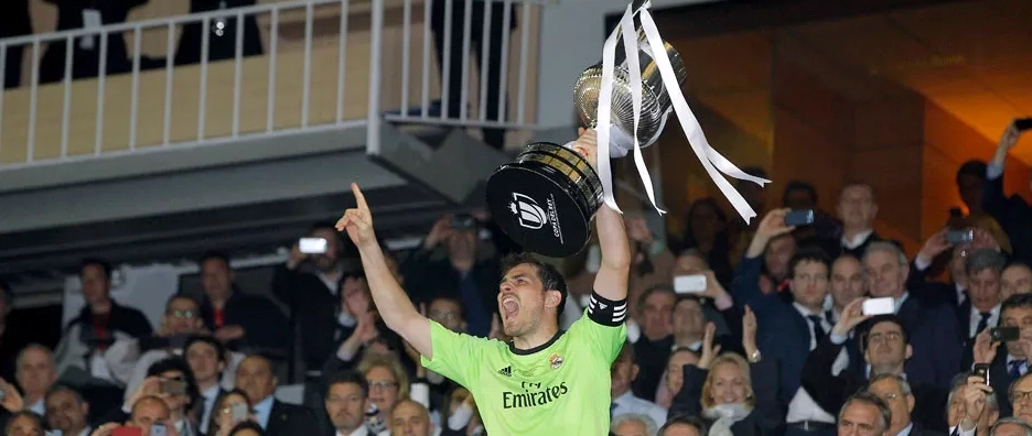 Hình ảnh Iker Casillas trong màu áo Real Madrid