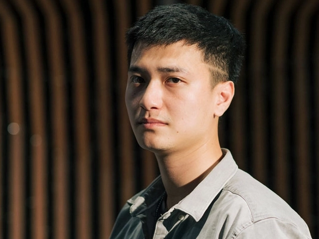 Hình ảnh Mắt Biếc thể hiện sự bối rối