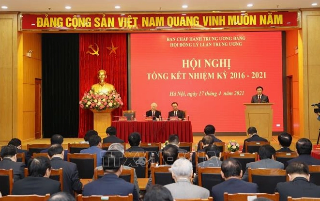 Hội nghị tổng kết nhiệm kỳ của Hội đồng Lý luận Trung ương