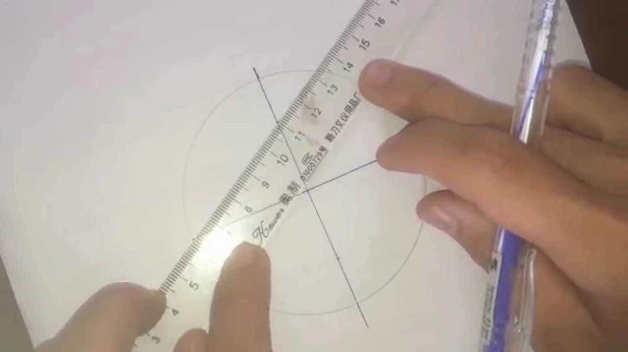 Hướng dẫn cách vẽ hình oval bằng các dụng cụ đơn giản