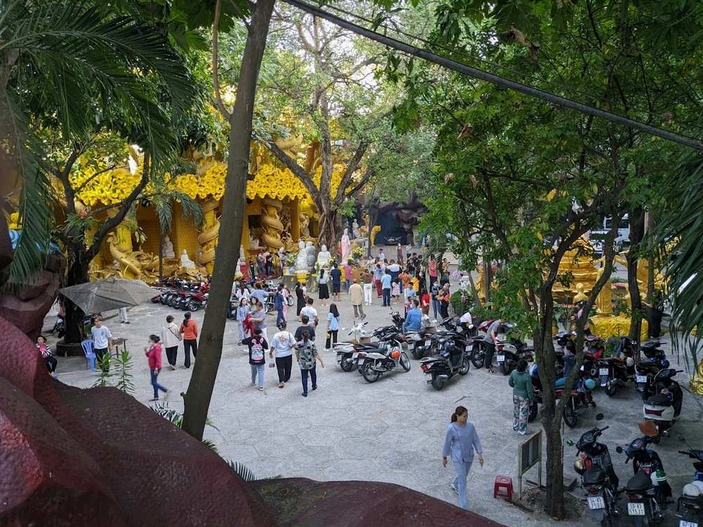 Hướng dẫn đi chùa văn minh và lịch sự với những lưu ý quan trọng