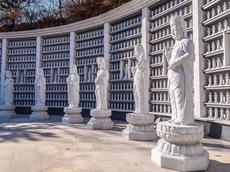 Khu vực lưu giữ những mộc bản kinh Phật và các di sản văn hóa quý giá tại chùa Bongeunsa